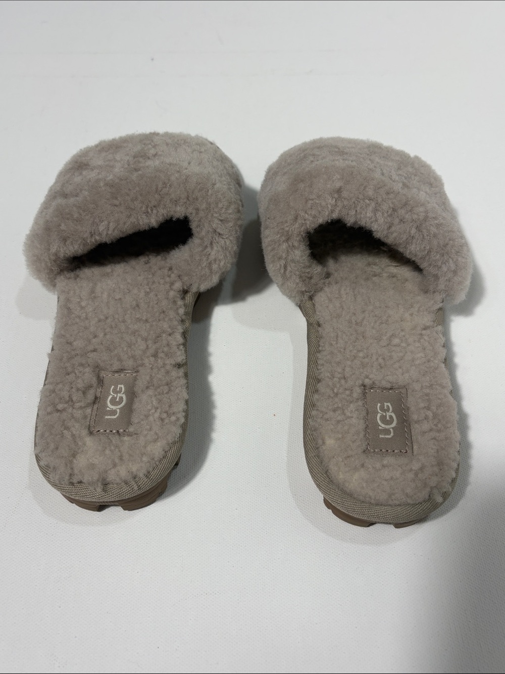 UGG Fluff Slide Slippers Beige Shearling Open Toe Womens Cozy Lounge - Picture 4 of 5